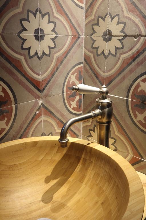 La Casa De Boulbon Acomodação com café da manhã Quarto foto